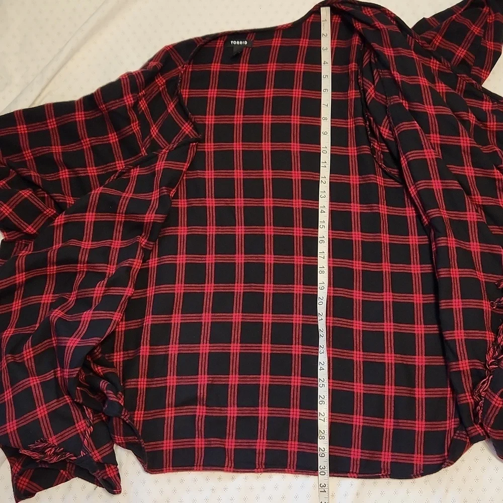 Torrid plus sz Buffalo plaid brushed flannel Drape front kimono sz 5X - Picture 10 of 12